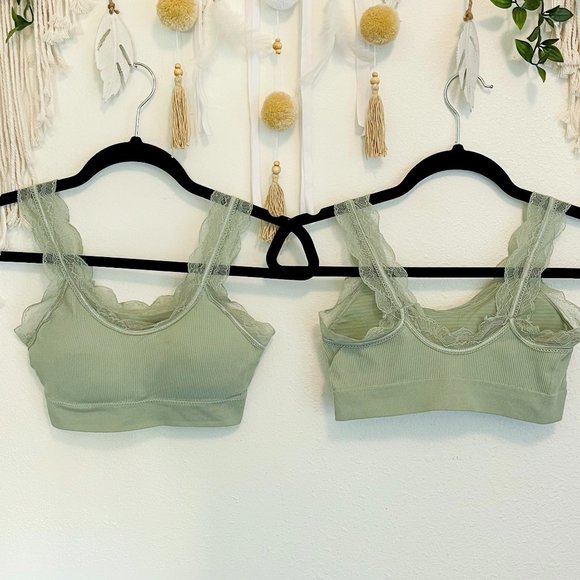 SAGE Ribbed Thick Strap Bralette with Lace… - Picture 2 of 4